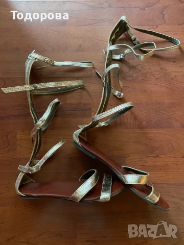 Римски сандали златисти, снимка 2 - Сандали - 51239819