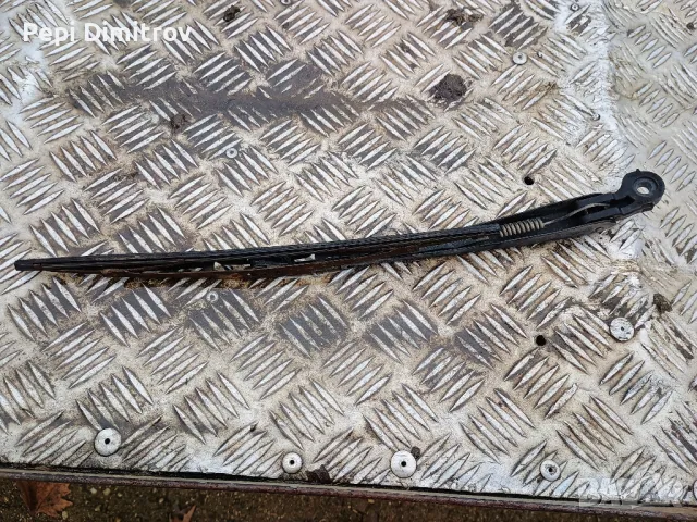 Рамо задна чистачка за Seat Ibiza 1999 - 2002г., снимка 3 - Части - 49257722