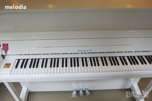 Ново бяло пиано SAMICK UP 115 с 5 г. гаранция - магазин Мелодия, снимка 4 - Пиана - 38955557