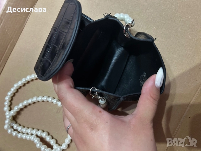 Мини Чанта аксесоар, снимка 2 - Чанти - 52347181