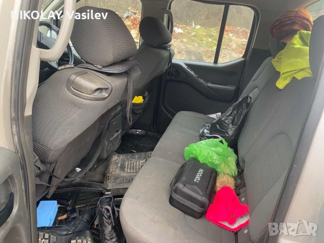 Nissan Navara, снимка 8 - Автомобили и джипове - 53446742