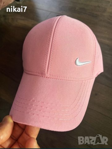 Nike лятна шапка с козирка и бродирано лого от мека и приятна материя, снимка 3 - Шапки - 37646604