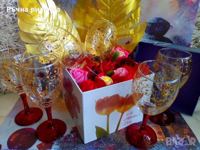 Голям подаръчен комплект-кутия с рози и 6 броя ръчно рисувани чаши