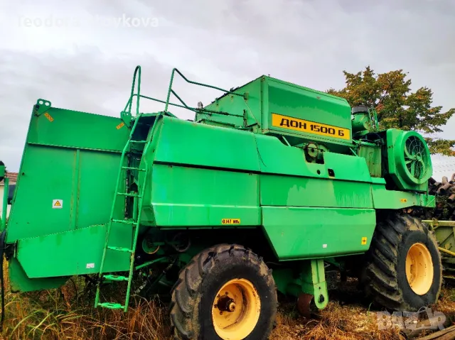 Продавам комбайна ДОН 1500 Б, снимка 8 - Селскостопанска техника - 47406927