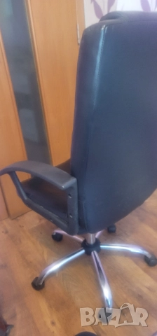 Продавам офис стол , снимка 2 - Столове за офис - 52736603