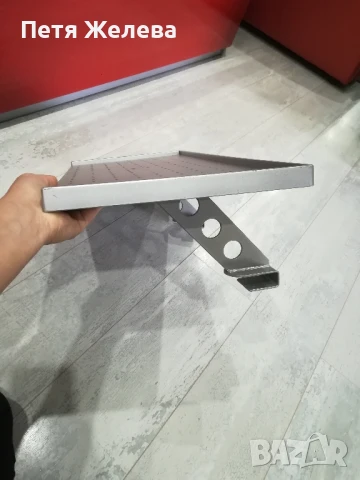 Масичка/етажерка-68/32см(с метални крака), снимка 2 - Етажерки - 50739256