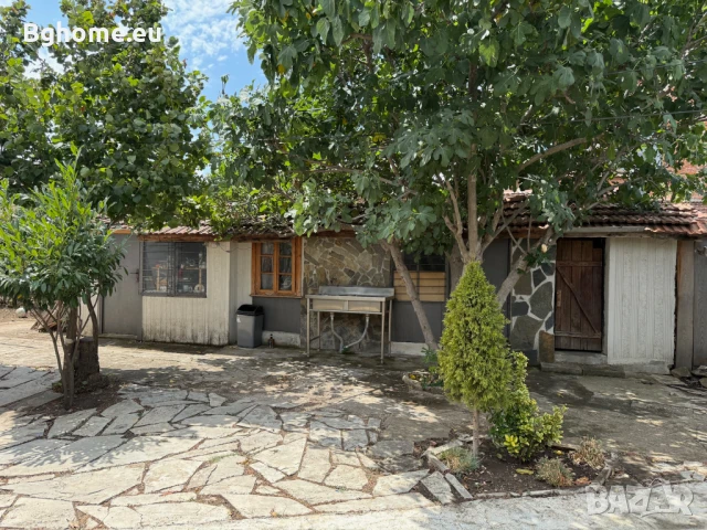 Къща за продажба в гр.Средец, снимка 3 - Къщи - 51247318