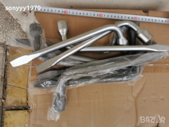 17ММ-19ММ-21ММ-КЛЮЧ ЗА ГУМИ 0502261851, снимка 6 - Аксесоари и консумативи - 53373202