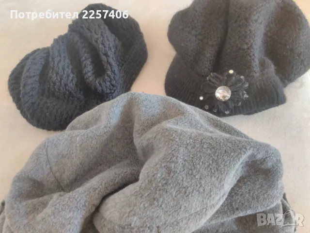 Шапки , снимка 2 - Шапки - 50379522