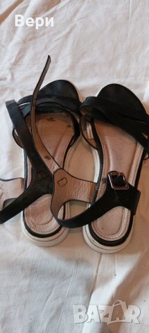 нови Сандали обувки маратонки, снимка 11 - Дамски обувки на ток - 40709086