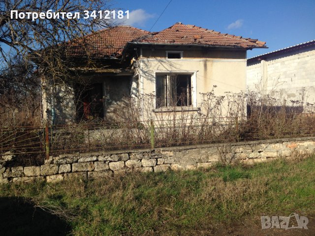 Къща за реновиране основен ремонт в село Кардам 750 кв.м. двор област Добрич 