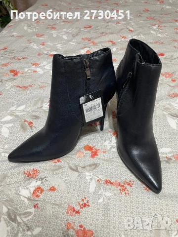Дамски кожени боти 