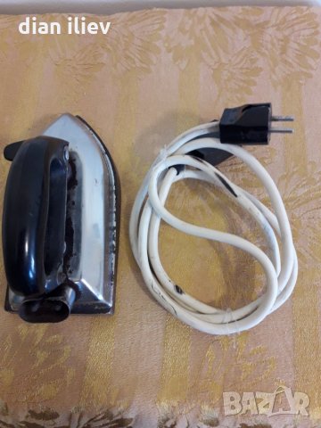 Стара ютия, снимка 4 - Колекции - 27373826