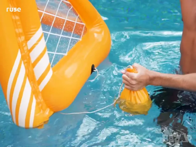 НОВИ! Надуваема врата INTEX Fun Goals Game 140х89х81см с топка, снимка 3 - Надуваеми играчки - 49074170