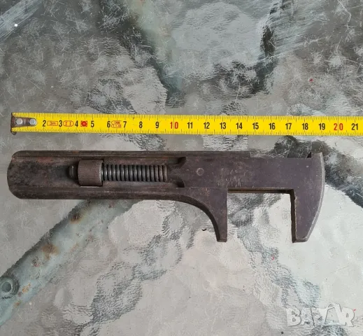 колекционерски раздвижен ключ