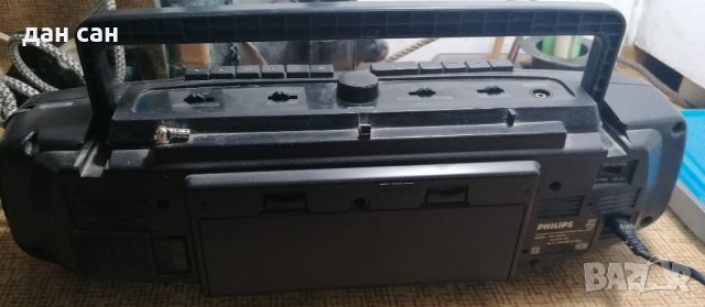 касетофон philips AW 703001, снимка 4 - Радиокасетофони, транзистори - 38373228