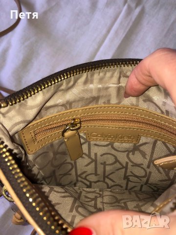 Calvin Klein Дамска оригинална малка чанта, снимка 4 - Чанти - 28802321