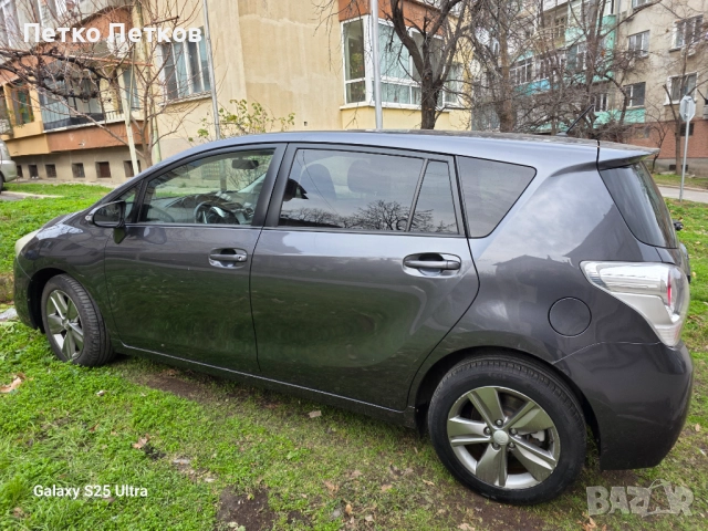 Продавам Тойота Версо 2014г , снимка 2 - Автомобили и джипове - 52997555