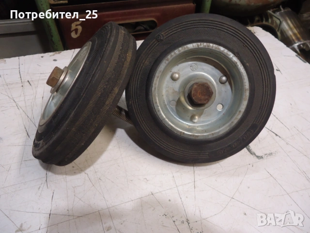 Ходови колела 2 бр.