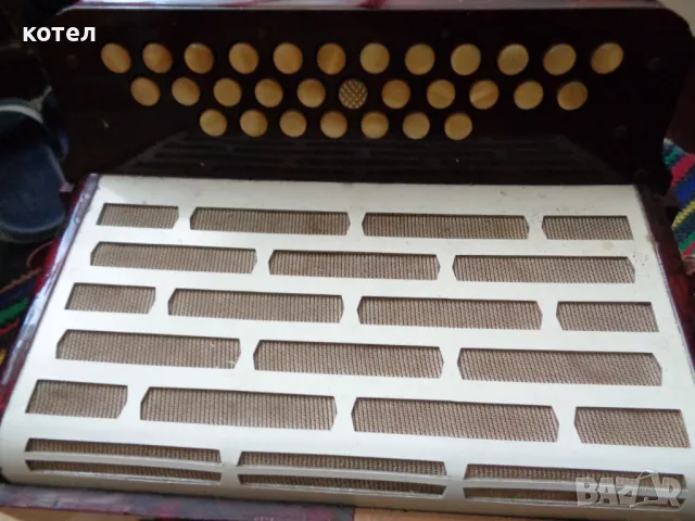 Продавам Акордеон Hohner Club IIIВ, снимка 5 - Акордеони - 49273190