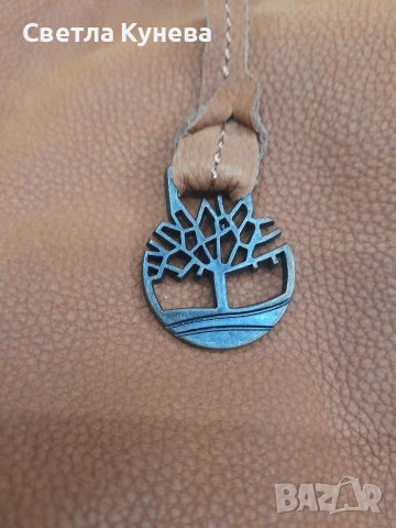 Дамска чанта от естествена кожа на марката TIMBERLAND , снимка 2 - Чанти - 52634248