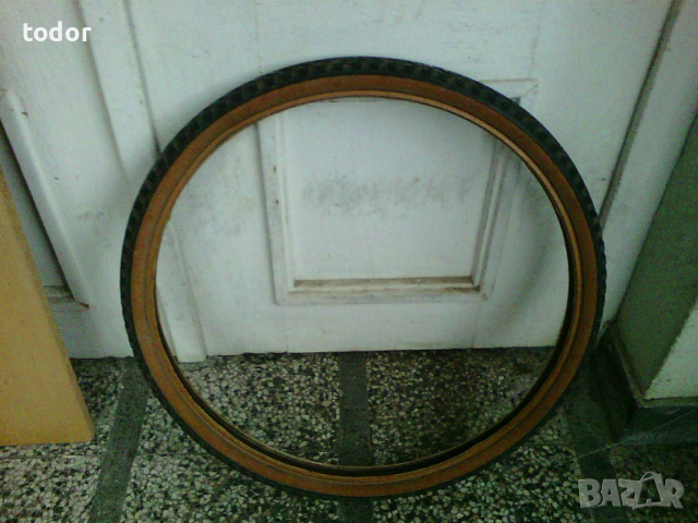 продавам 1броѝ гума за велосипед 24 цола външна,мишелин