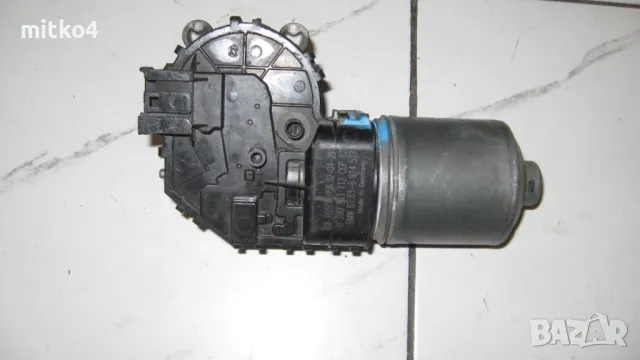 моторче за чистачки за бмв е46, снимка 2 - Части - 49118122