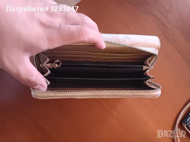 Портмоне, снимка 3 - Портфейли, портмонета - 53199352
