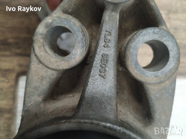 Тампон двигател Ford Escape Maverick , YL846E037 , снимка 5 - Части - 52536804