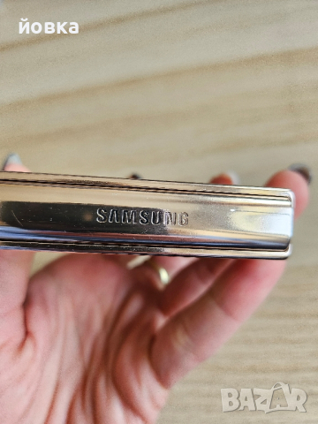 Samsung Z Flip 4, снимка 12 - Samsung - 44891309