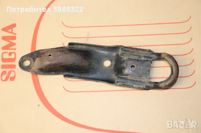 Тoyota avensis 1.6 vvt-i t22 facelift предна кука за дърпане, снимка 2 - Части - 50359521