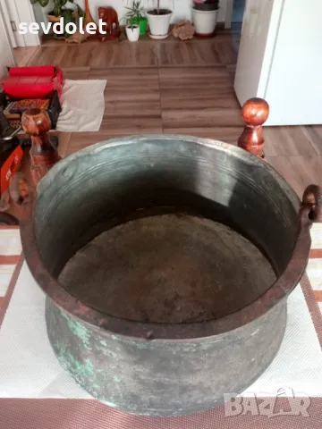 Красив,старинен бакър(менче,котле)--10 литра.Цената не подлежи на коментар., снимка 2 - Други - 48074245