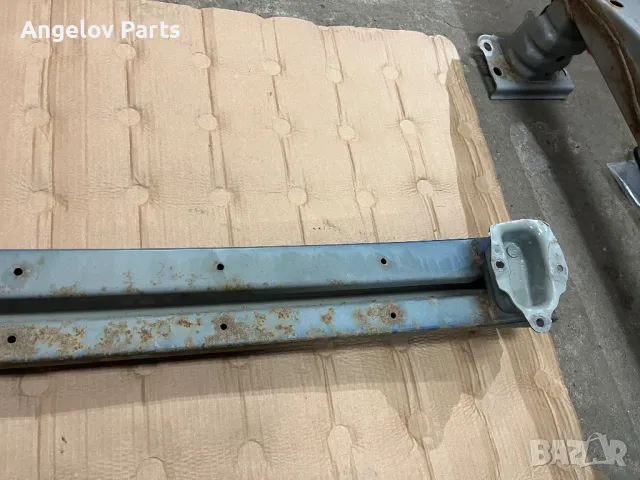 Гредата на задната броня за Toyota Corolla Verso 2003, снимка 7 - Части - 48911598