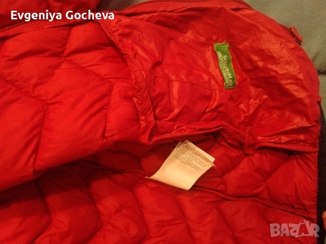 Уникално червено яке 150 см United colour's of Beneton Оригинално, снимка 5 - Детски якета и елеци - 53597504