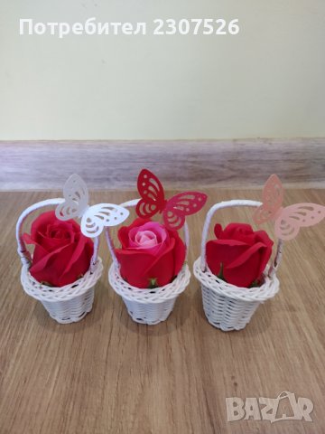 Цветя , снимка 4 - Изкуствени цветя - 44087184