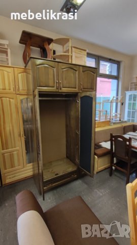 Гардероб трикрилен с огледало-Масив в цвят. Наличен!, снимка 7 - Гардероби - 43128032