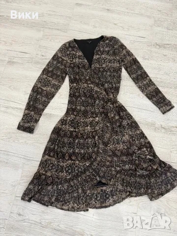 Красива рокля по етикет в XS, но е подходяща за S и М, снимка 2 - Рокли - 48168133