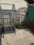 Продавам две клетки за папагали. Намират се в Сливен само лично предаване , снимка 2