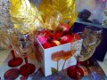 Голям подаръчен комплект-кутия с рози и 6 броя ръчно рисувани чаши, снимка 1 - Декорация за дома - 34917613