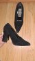 Черни велурени обувки с дебел ток, снимка 1 - Дамски обувки на ток - 40804642