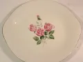 плитко немско порцеланово плато с рози 18/5, снимка 1