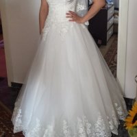 Булчинска рокля, снимка 2 - Сватбени рокли - 27132834