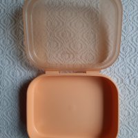 Кутия за съхранение Tupperware Бонбонета, снимка 2 - Кутии за храна - 38345111