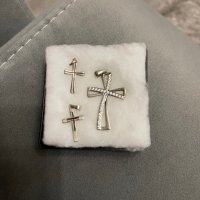 Сребърни кръстове, снимка 1 - Колиета, медальони, синджири - 44069266