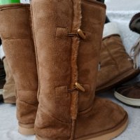 UGG® реплика, КАТО НОВИ Ботуши,топли дамски бежави боти, апрески, N- 36 - 37, снимка 8 - Дамски ботуши - 39306554