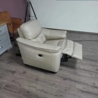 Кремав кожен фотьойл с електрически релаксиращ механизъм, снимка 6 - Дивани и мека мебел - 43429104
