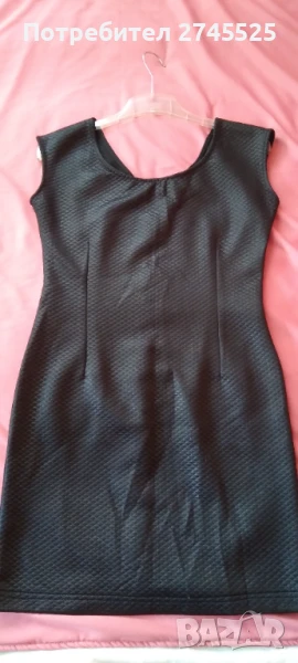 Черна мека рокля , снимка 1