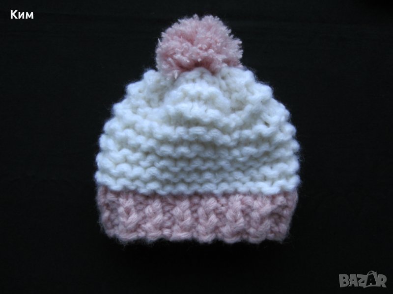 Ръчно плетена шапчица от дебела вълна екрю розово, снимка 1