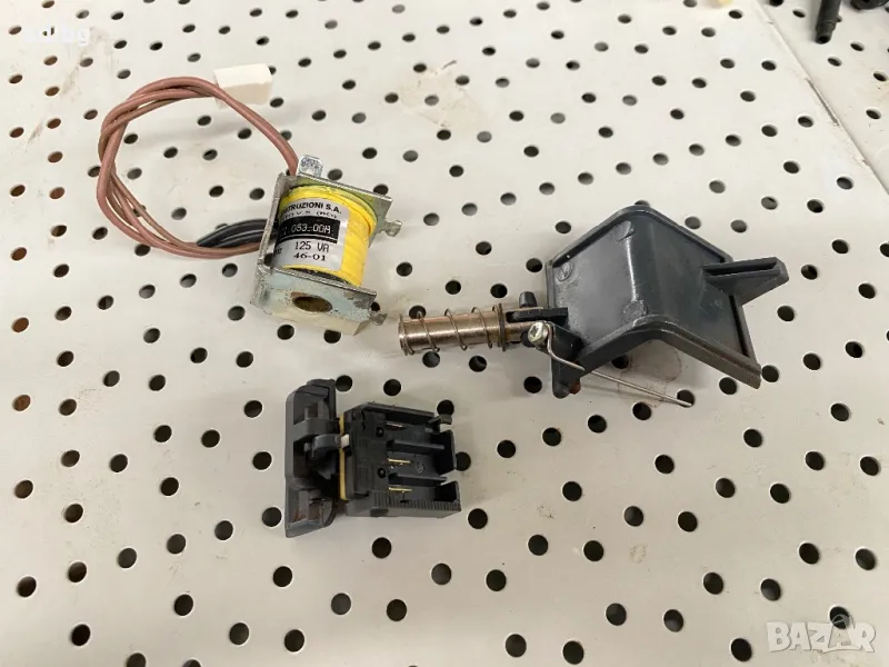 Saeco - Дозатор Соленоид Вратичка, снимка 1