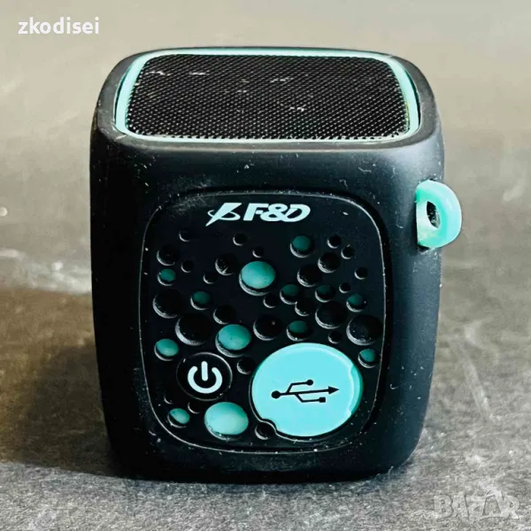 Bluetooth тонколона FENDA W4, снимка 1